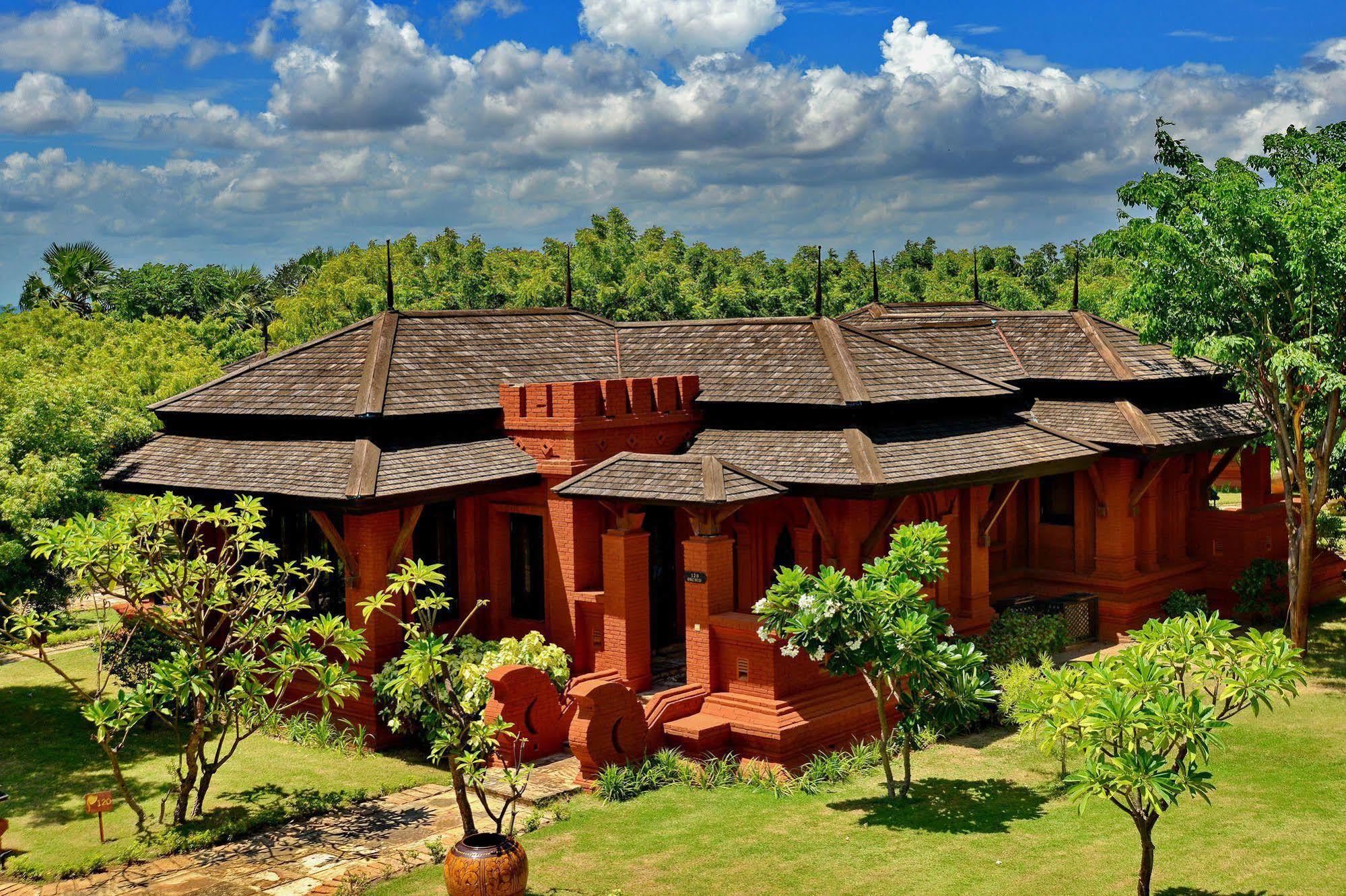 Aureum Palace & Bagan Hotel 5*